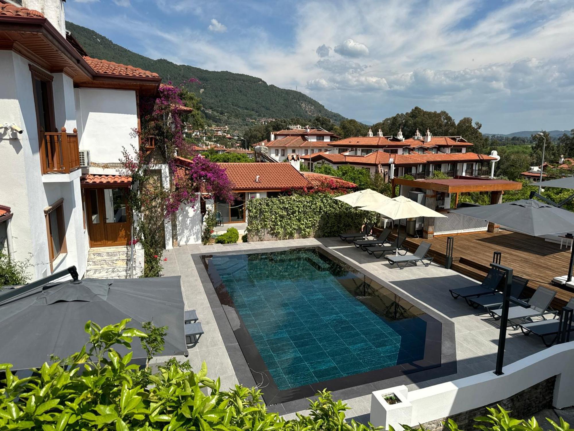 Tomsan Suites & Villas Akyaka Акьяка Экстерьер фото